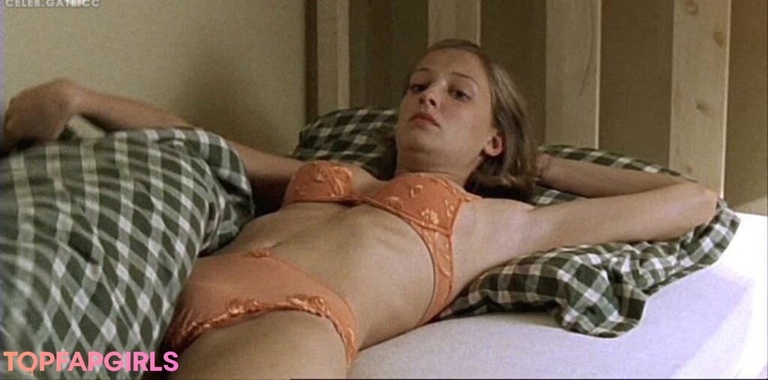 Alexandra Maria Lara erotic actress picture