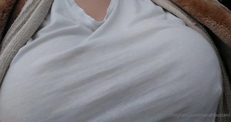 Sarahbustani pornstar exclusive photo