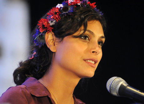 Morena Baccarin exclusive actress image