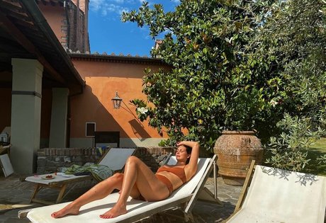 Morena Baccarin beautiful pornstar pics