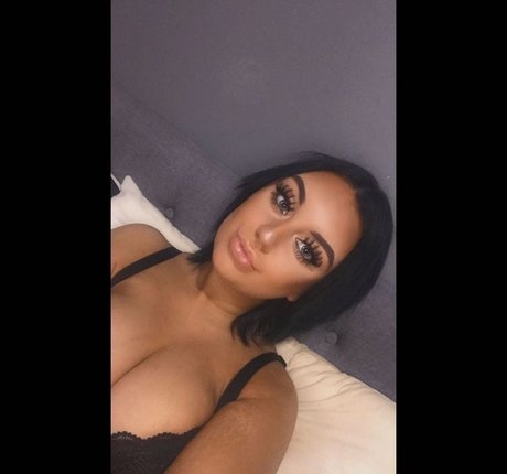 Ellise Clarke pornstar nice images