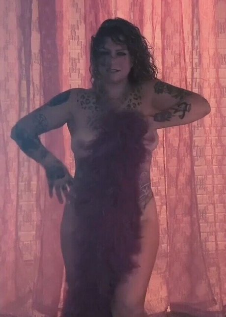 lesbian milf onlyfans beautiful photo