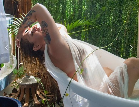 ginger milf onlyfans hd image