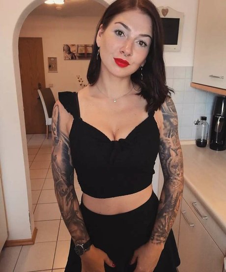 Lechl Sisters art star picture