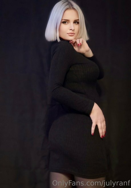 julyranf nudes model pics