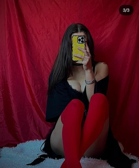 Nobosart sexy actress pictures