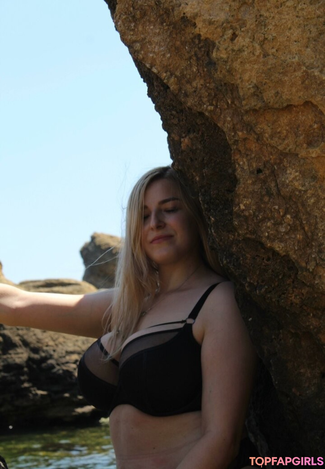 bimbo onlyfans adult picture
