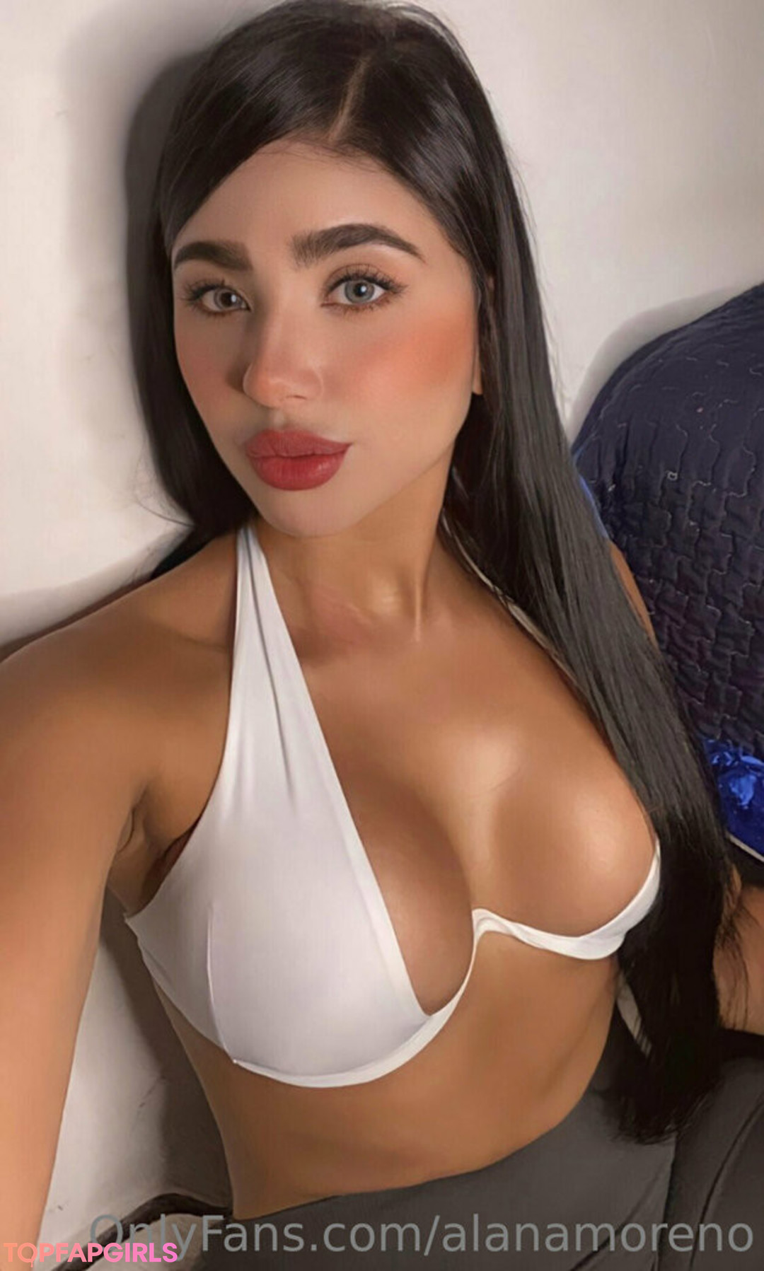 alanamoreno model sexy archive