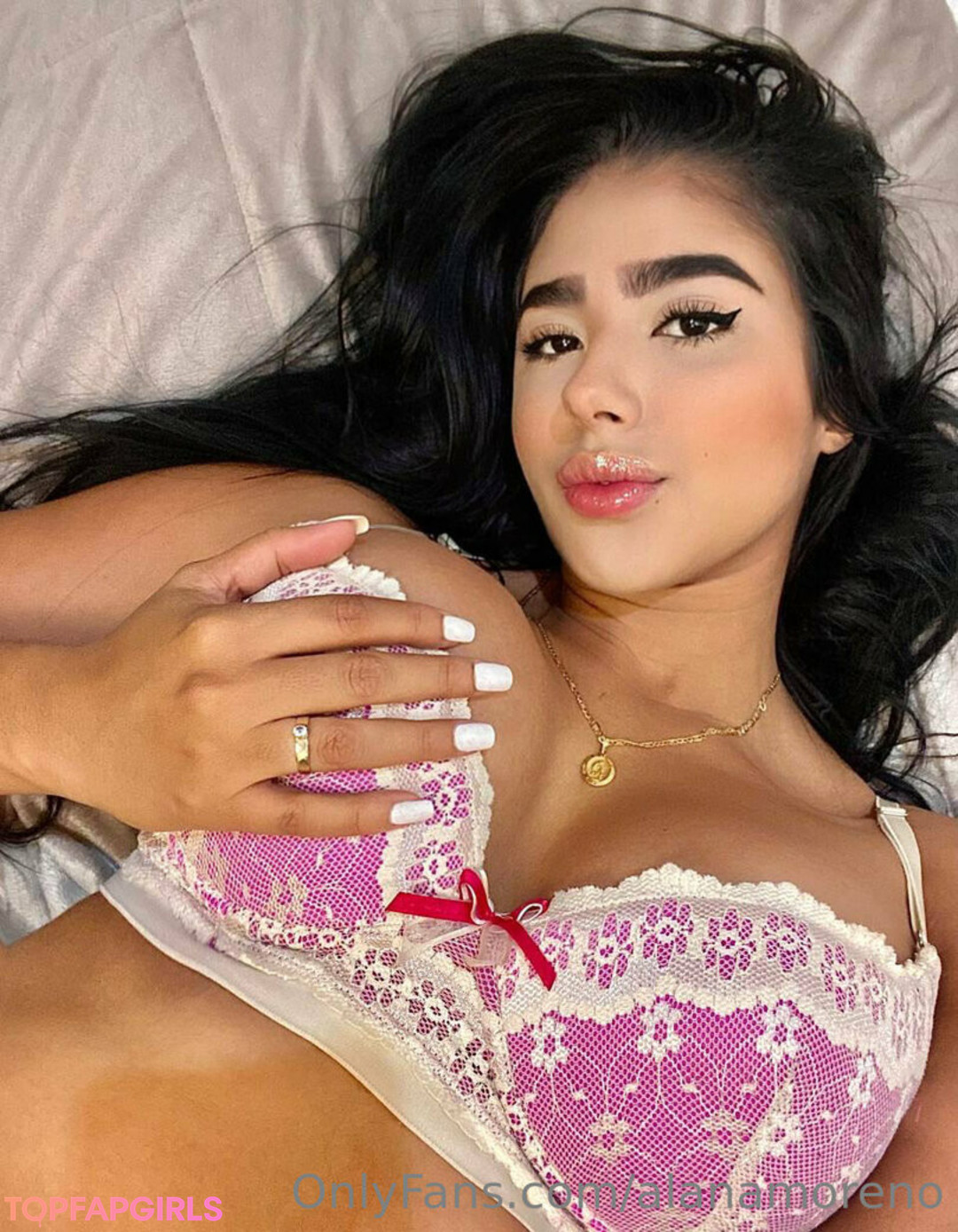 alanamoreno pornstar sexy photos