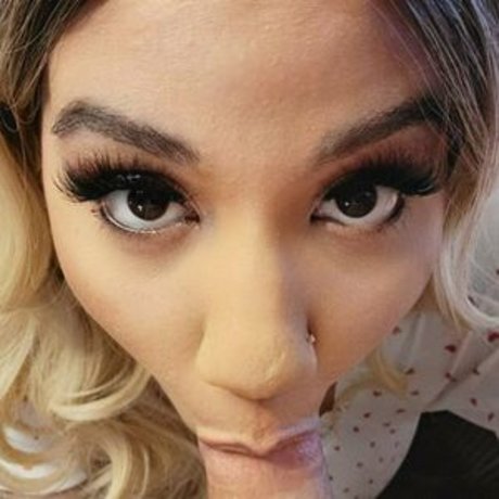 fatblacknerdy hot actress img