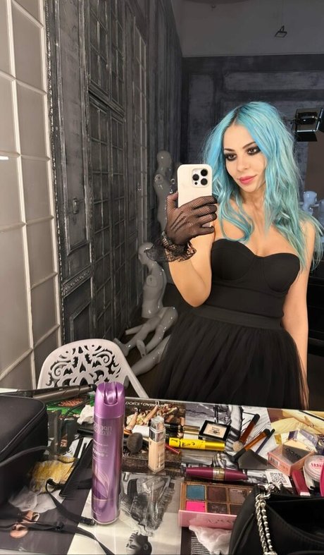 Ai Mori sexy pornstar pic