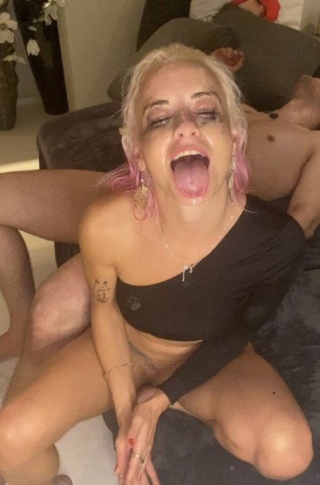 clothed onlyfans hot xxx image