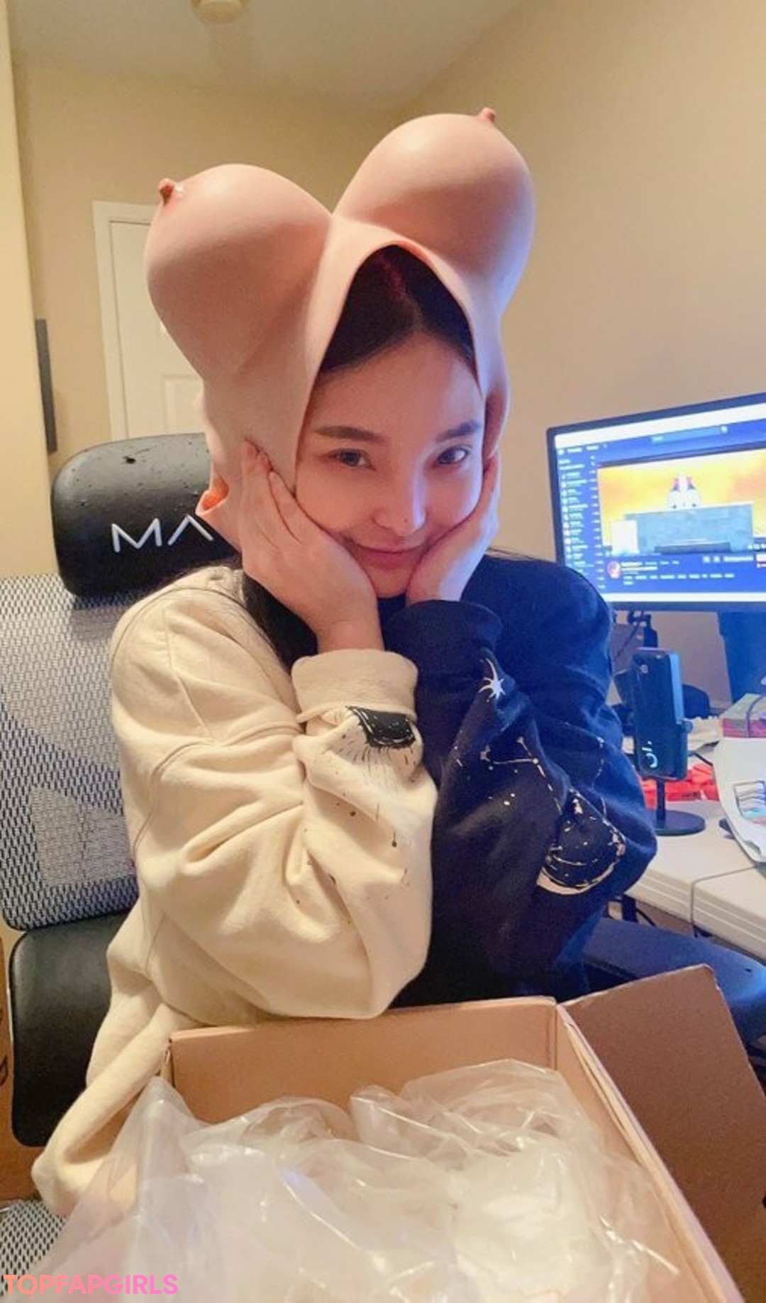 Codemiko model adult picture