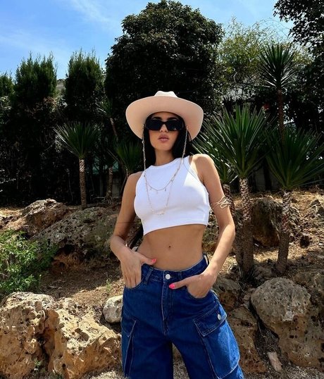 Anabel Hernandez model porn images