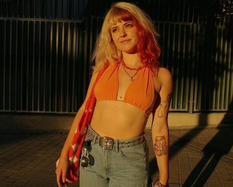 Alba Reche beautiful model photo