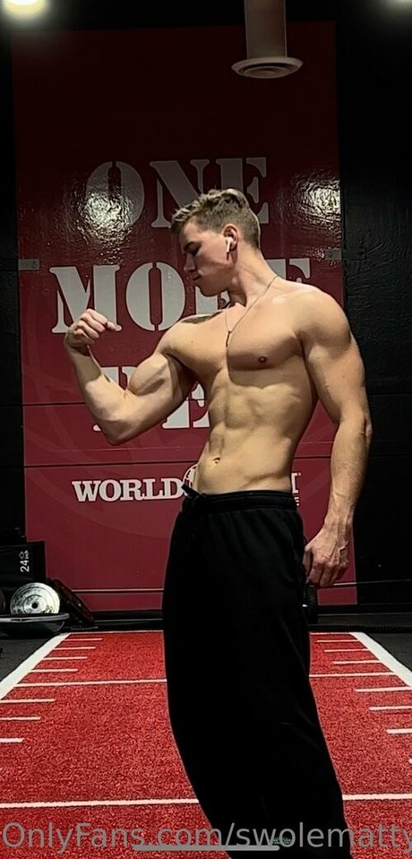 swolemattyy top profile image
