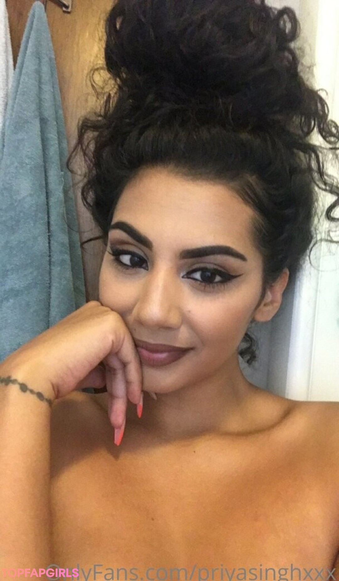 curvy fuck onlyfans free nude photos