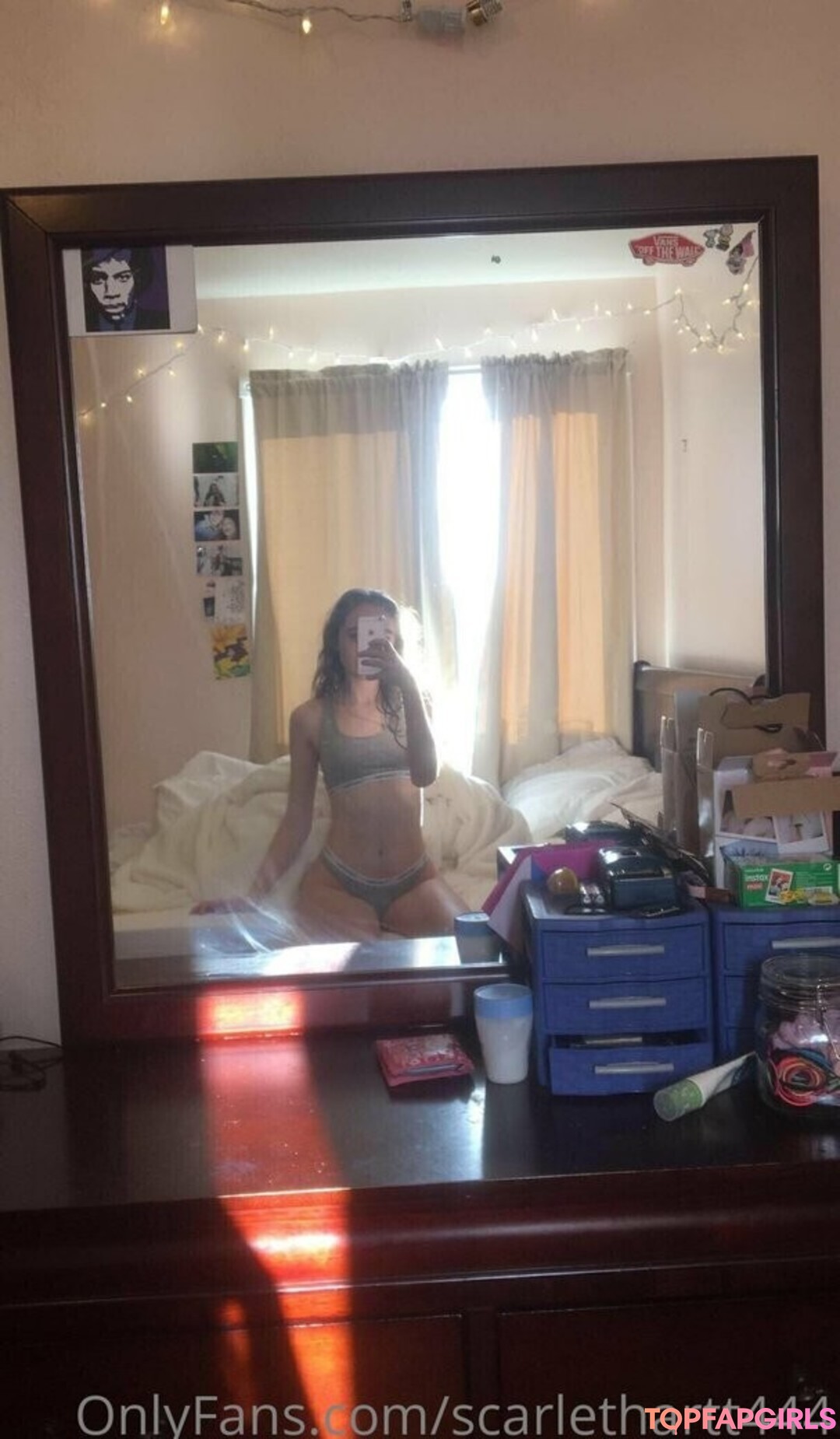 scarlethartt444 nudes pornstar picture