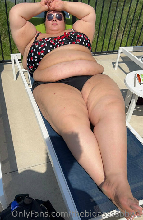 thebigassssbbw1 star nude picture
