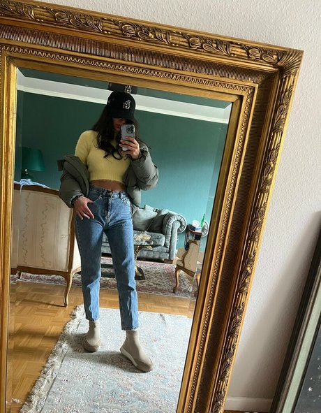 elena69eve vip model photo