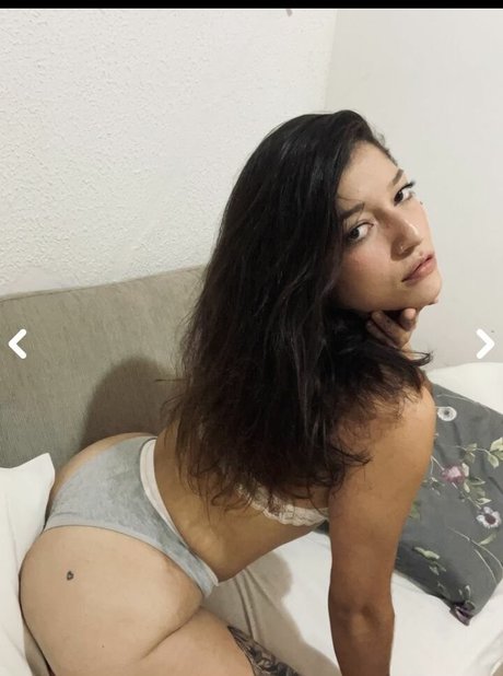 Garotas De Brasilia model beautiful photo