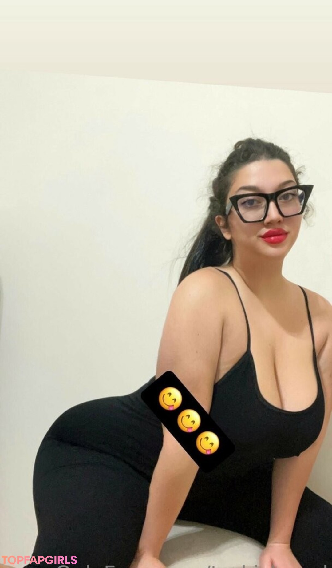black granny onlyfans porn pictures