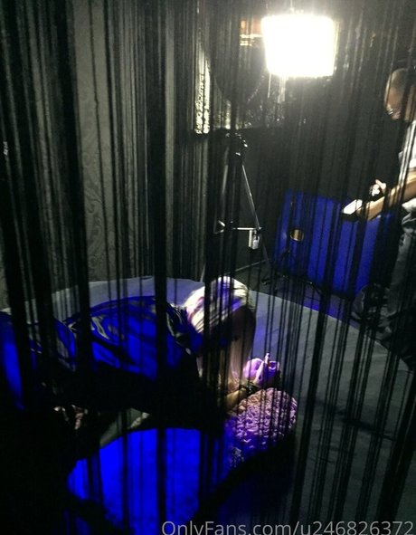 Emma Starr pornstar exclusive gallery