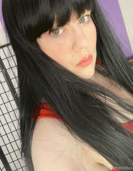 godmotherthegreatfree model top photos