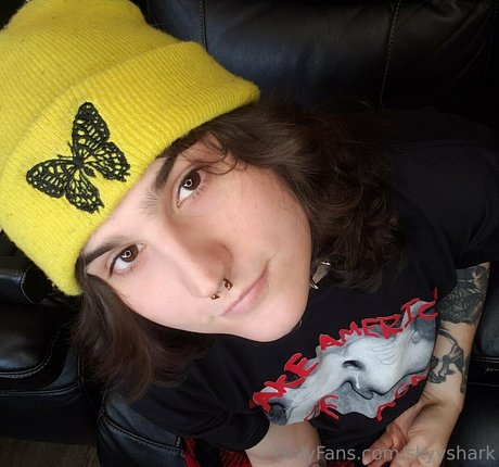 skyyshark model best img