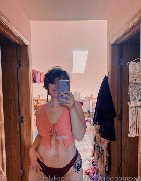 clothed onlyfans free img