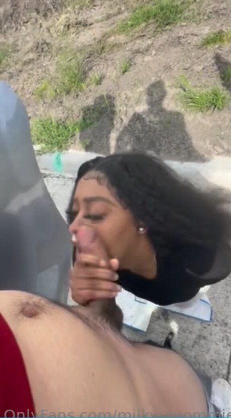 Iamdomtease model pornographic archive