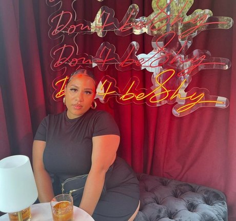 Kathrynn Marie pornstar pretty picture