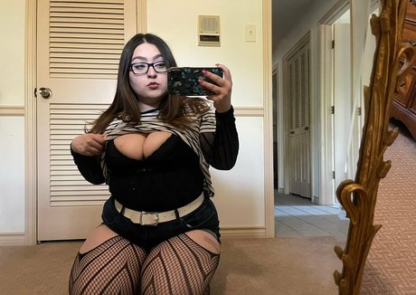 ebony milf onlyfans porno images