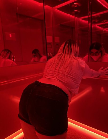 shadydoll2 hot actress image