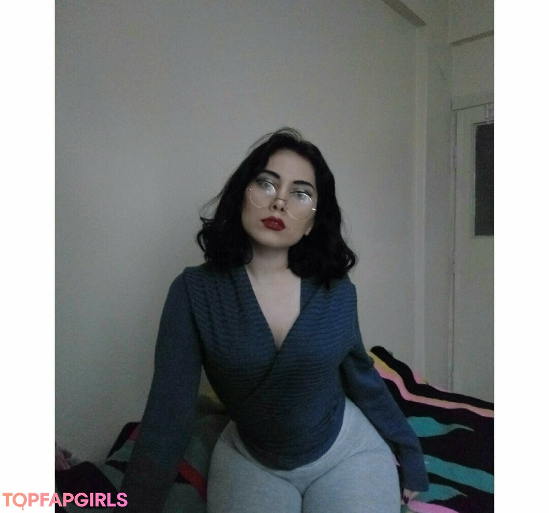chubby small tits onlyfans porno pics