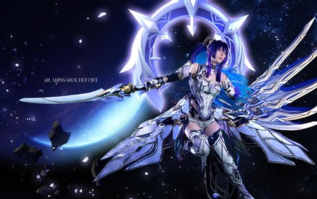 Larissa Rochefort nude actress pics