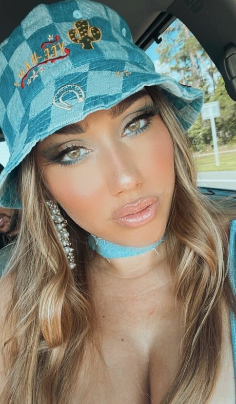 Korrina Rico sex model img