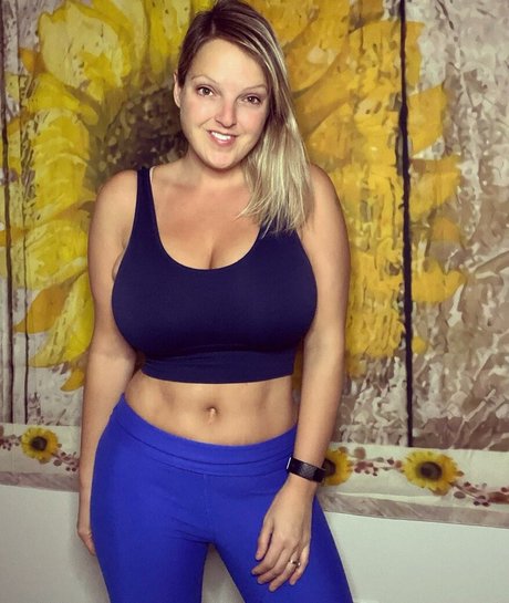 ladyboy xxx onlyfans hot sexy picture