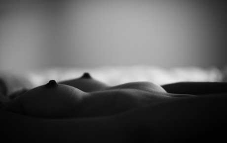 CecilouCaillou hot model image