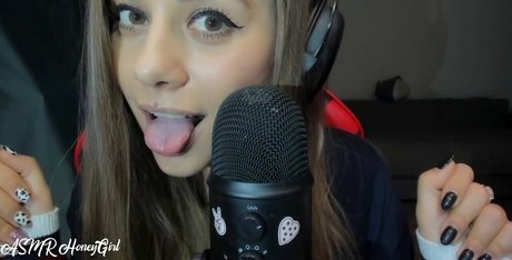 teacher milf onlyfans nude img