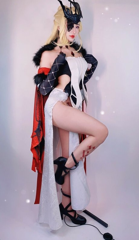 mature blonde onlyfans sexy pics