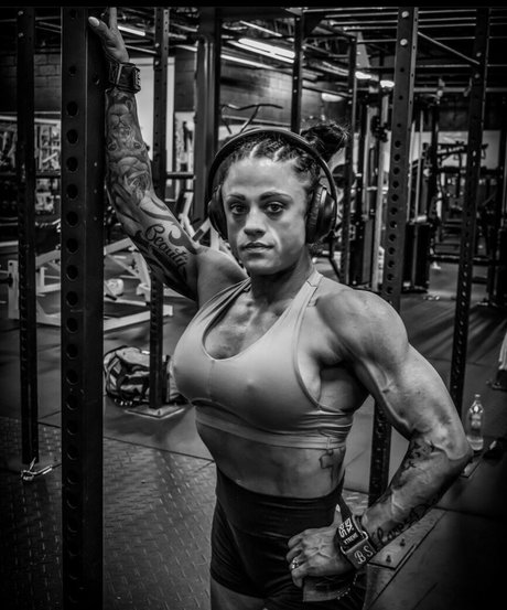 bree physique ifbbpro top actress images