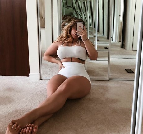 Brooklyn Nicolina high quality model archive