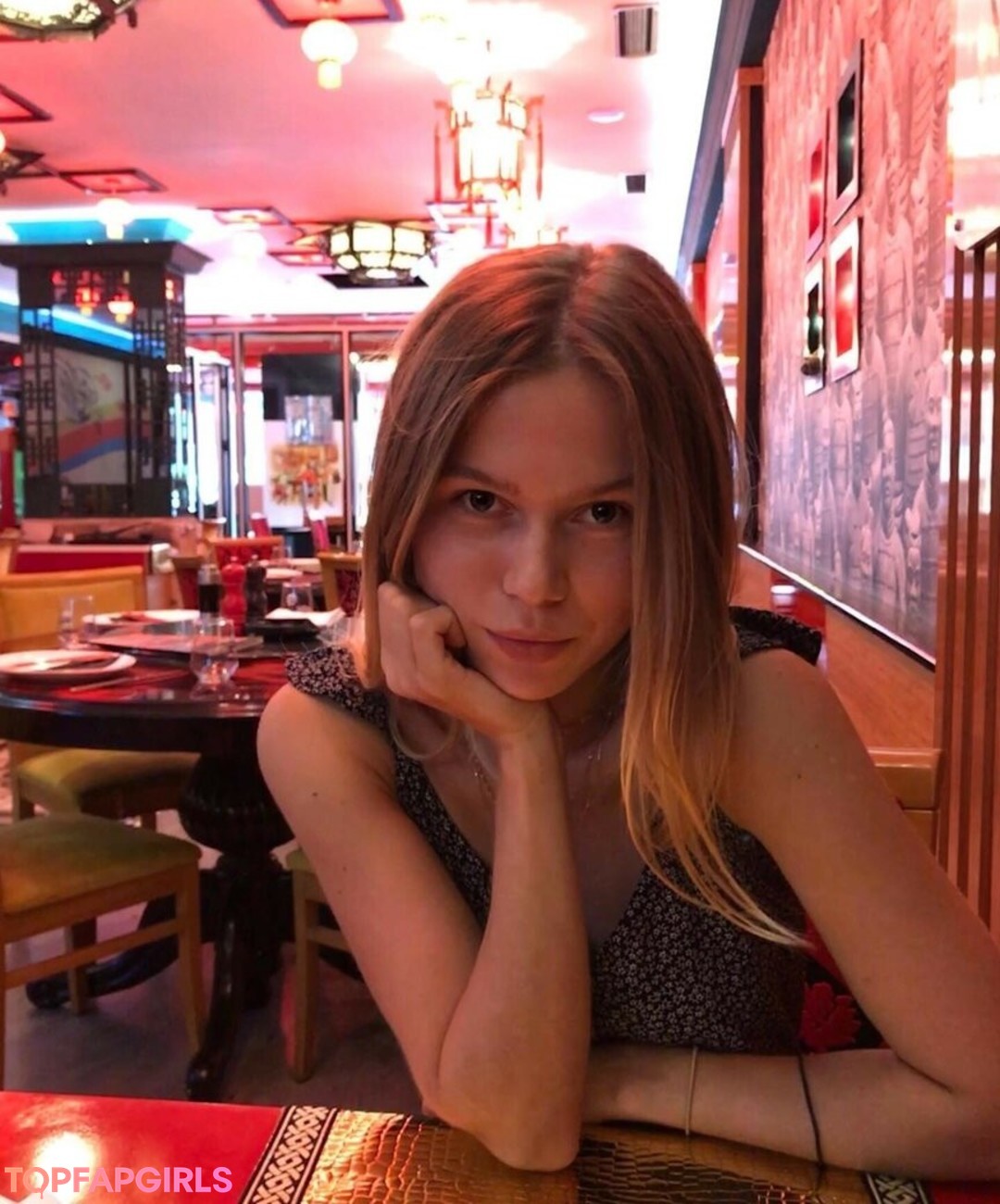 Lizi Asmr perfect star photo