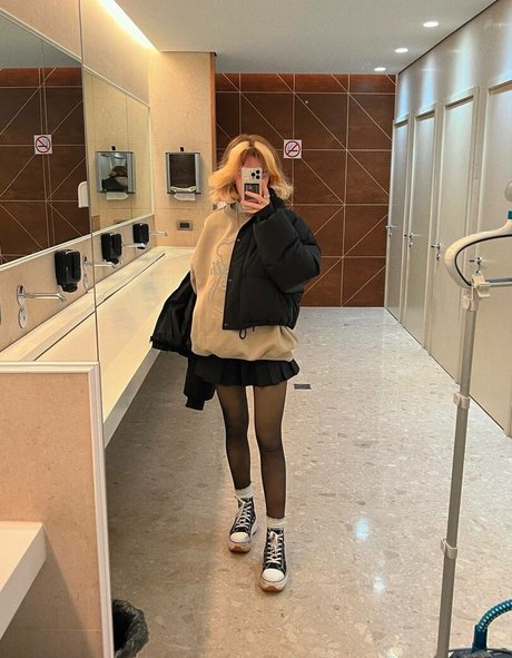 bodybuilder male onlyfans sexy naked photos