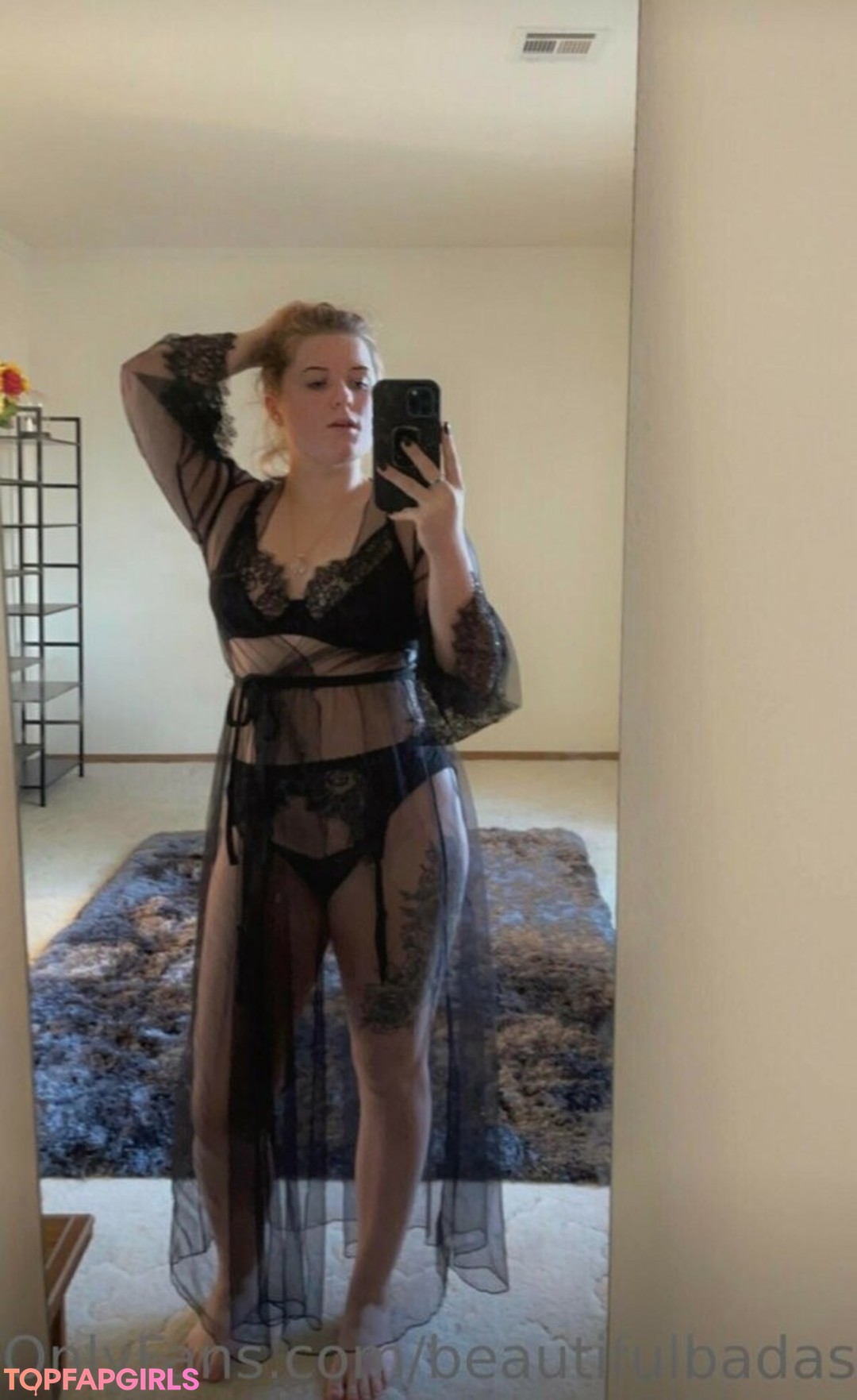 smile onlyfans beautiful nude pic