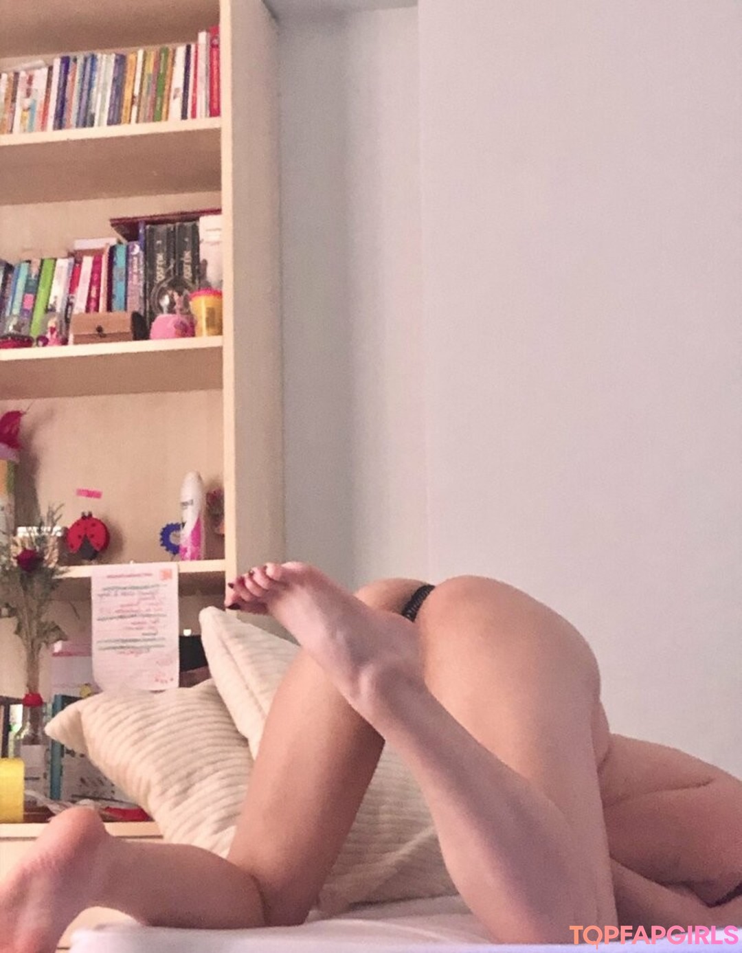 Beyza Durusu pornstar pic