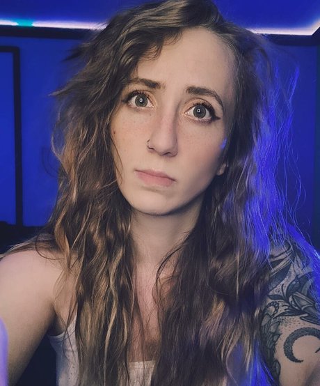 Nicholena model perfect pics