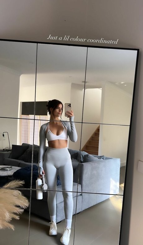 petite skinny onlyfans hot nude galleries