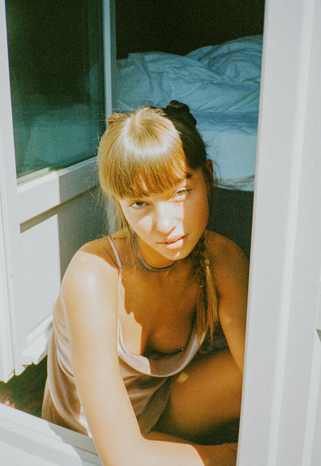 Telmaxlousie pornstar xxx pics